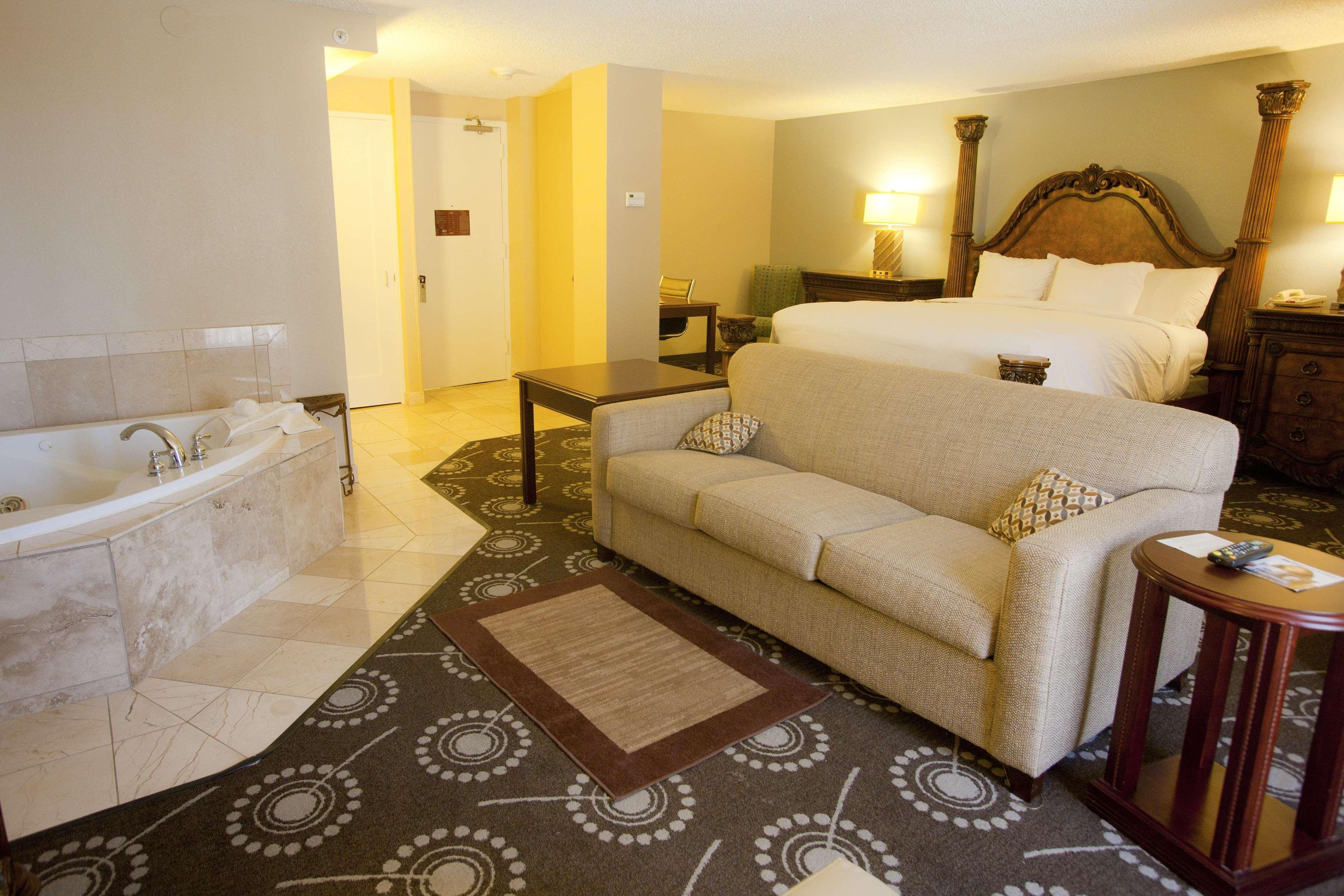 Wyndham Midland Downtown Otel Dış mekan fotoğraf