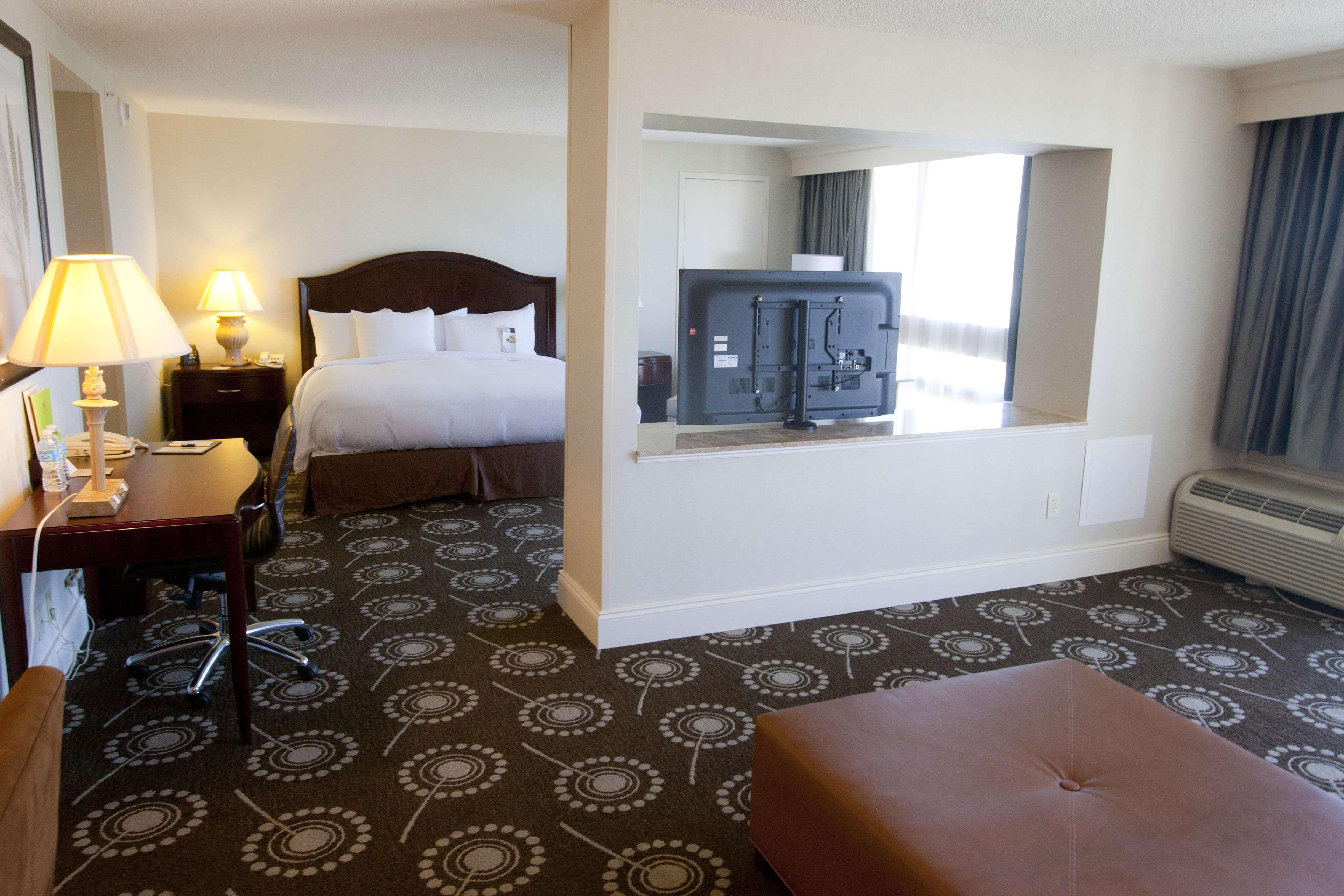 Wyndham Midland Downtown Otel Dış mekan fotoğraf
