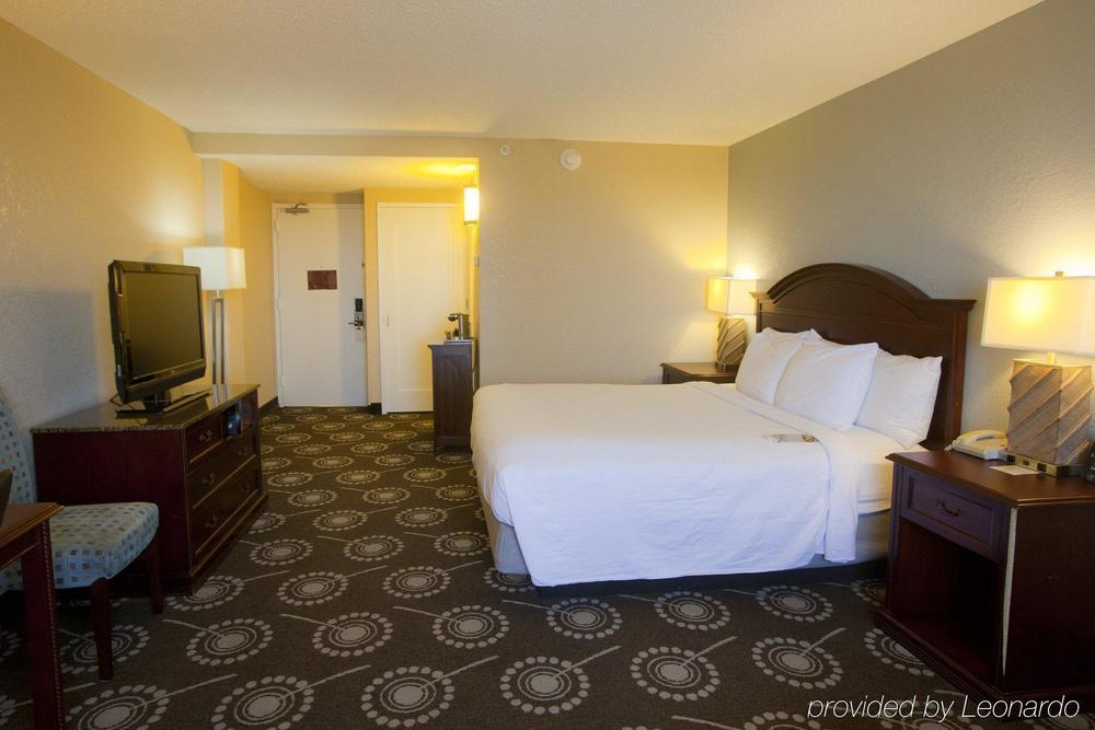 Wyndham Midland Downtown Otel Dış mekan fotoğraf